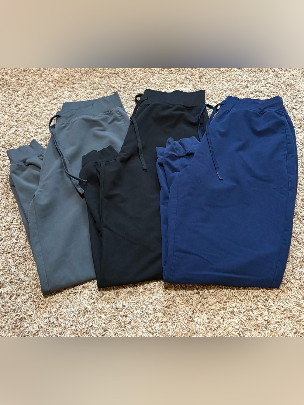 Mandala Jogger Scrub Pants Women’s size Medium Set of 3-black, navy, gray